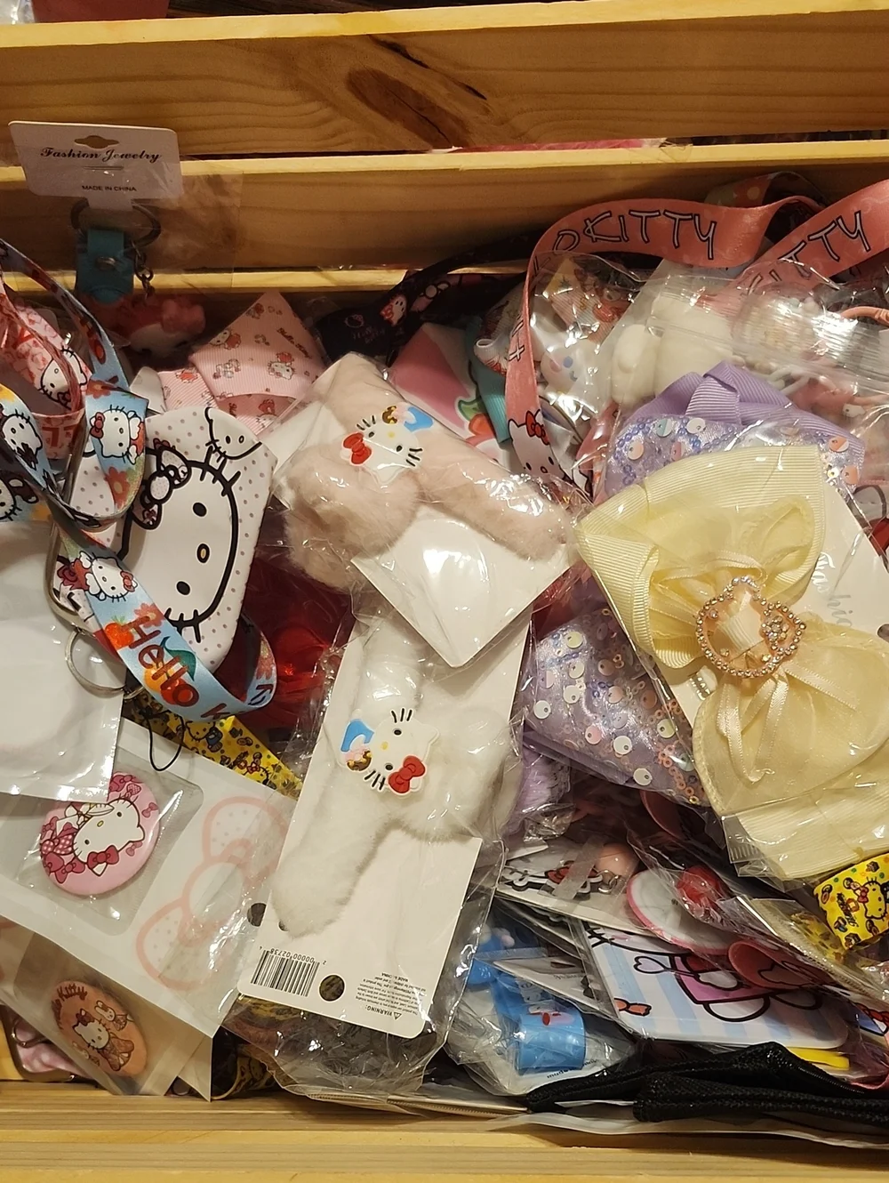 Hello Kitty and Friends Kids Accessories Over 125 Piece Bundle.